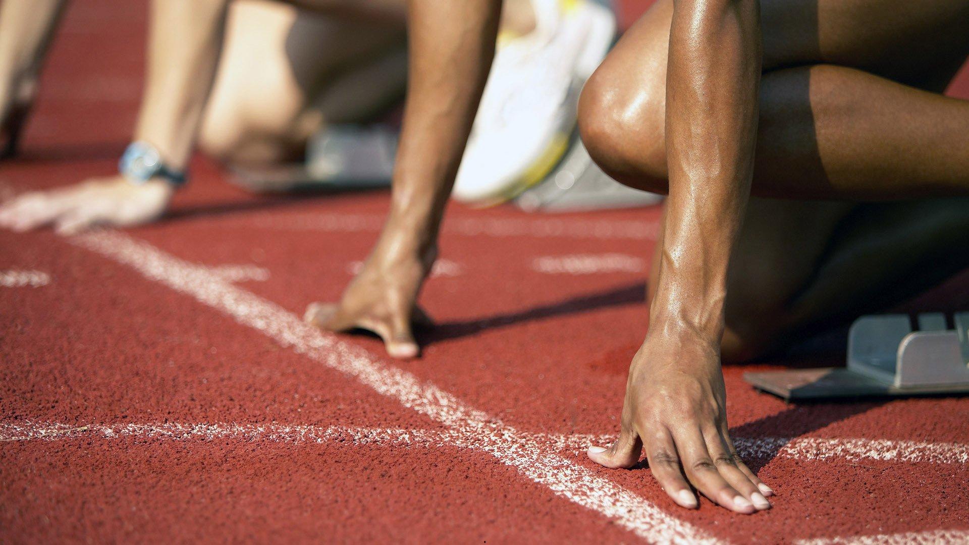 金州勇士开局慢热险翻船 库里首节手感冰冷后程爆发定乾坤