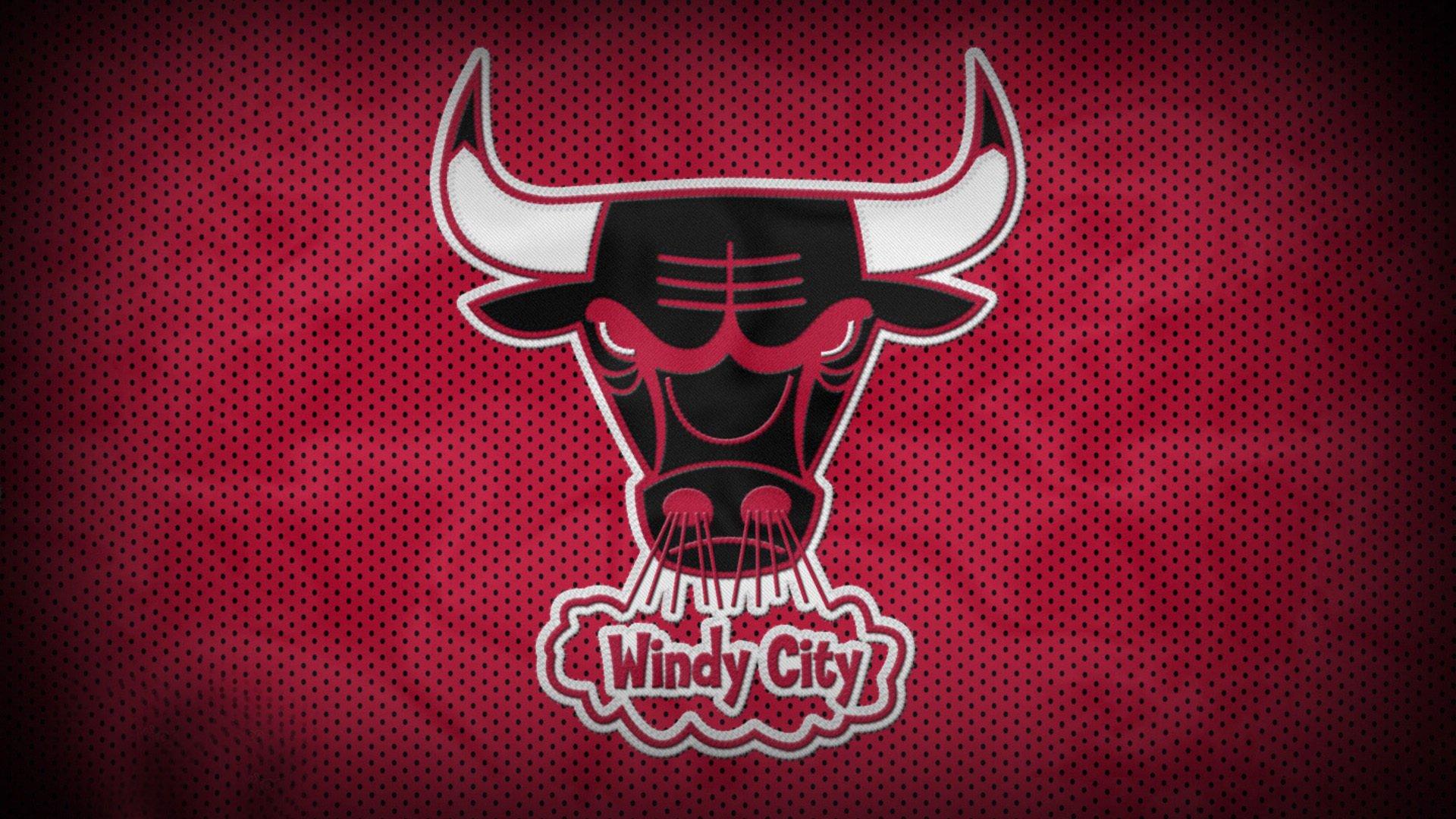 西甲赛场风波,阿斯发西甲球队遭投诉,525首侮辱歌曲引发争议,巴萨球迷成裁判辱骂领头羊